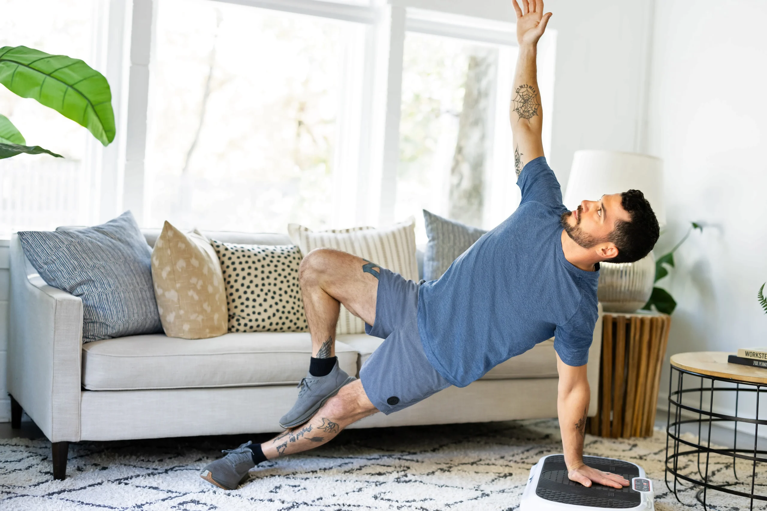 Waver_CurlyMale40_Buddy_STORM-191_Oct2024-jpg-scaled Best Vibration Plate 2025